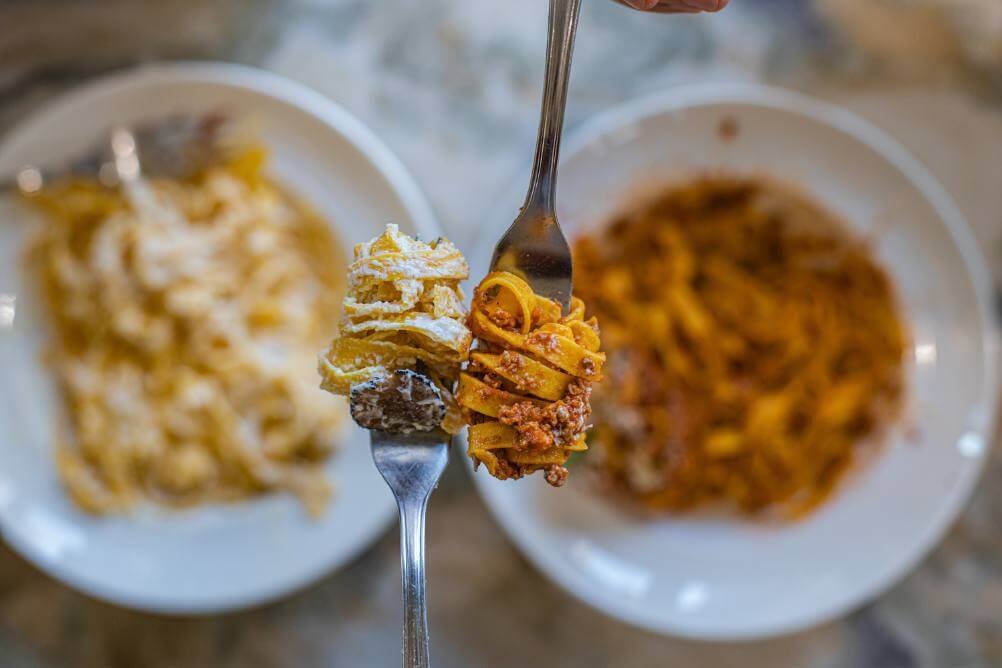 Delicious pasta dish photographed in Dubai – example of professional food photography for restaurants and cafes. Best food photographers in Dubai.